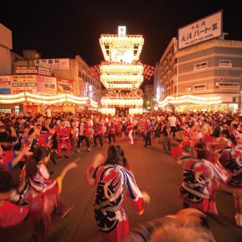 桐生八木節まつりは８月第一金・土・日。鉾や神輿の出る祇園祭、八木節などで市街地各所が盛り上がる／群馬県桐生市