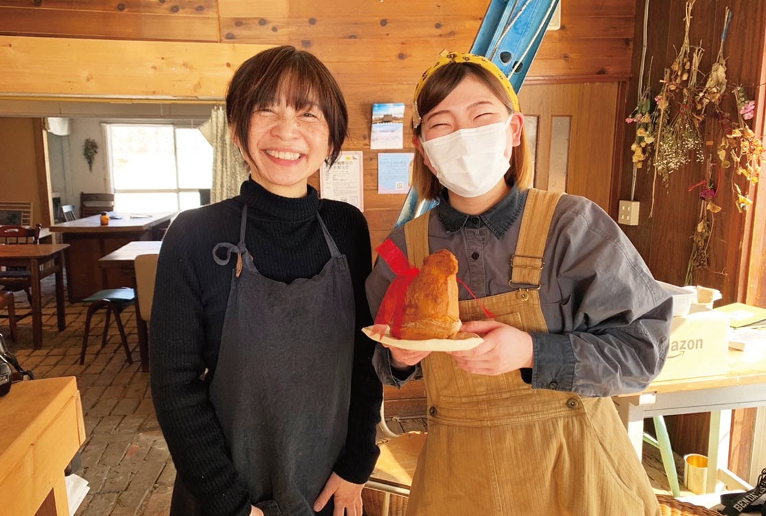 北海道幕別町で坂井さんから但馬さんへとカフェが引き継がれました