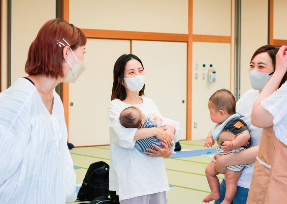 これまでのkurumuのサポートの場を通じてつながったママ友同士、話が弾む／福井県高浜町