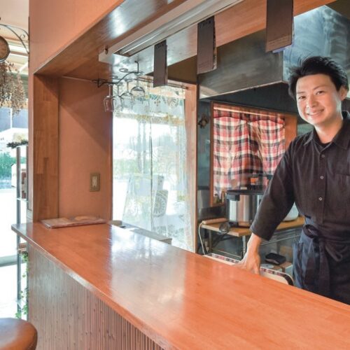 兵庫県赤穂市へ移住し、スパイス料理店を開業