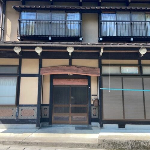 北アルプスの麓で川釣り三昧！350万円の家で岐阜県飛騨市の自然に囲まれたスローライフを謳歌する！｜住みたい田舎（東海エリア）若者世代・単身者部門の第1位のまち