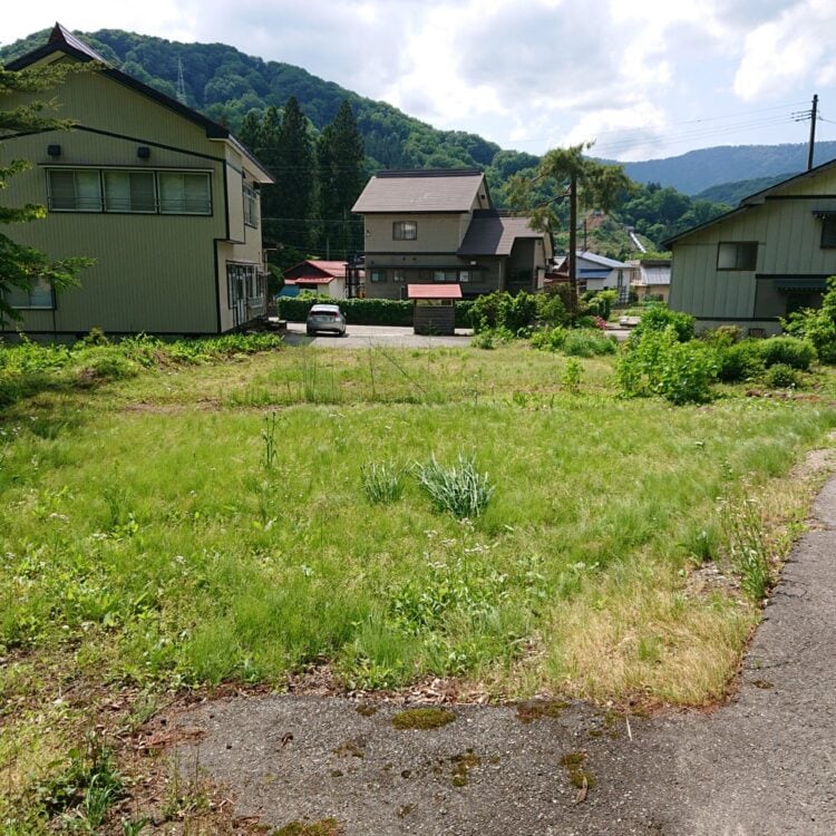 鶴岡市の中古物件に付いている畑