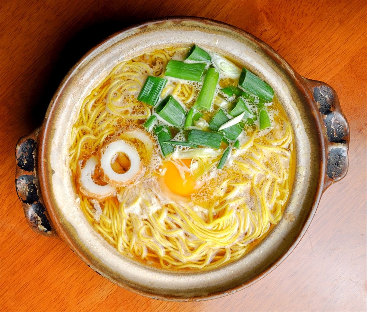 須崎市発祥の日本一熱いラーメン「鍋焼きラーメン」（高知県）