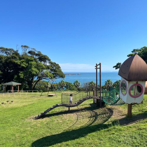 巨大なアスレチックのある公園、日向サンパーク