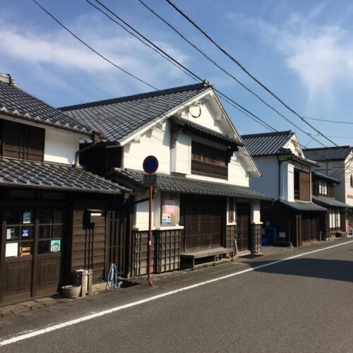 築160年の古民家を再生した食堂が、街の新たな活力を生む。小さな港町で紡ぐ自然と調和した暮らし【地方移住者ストーリーvol.8(宮崎県日向市美々津町）】