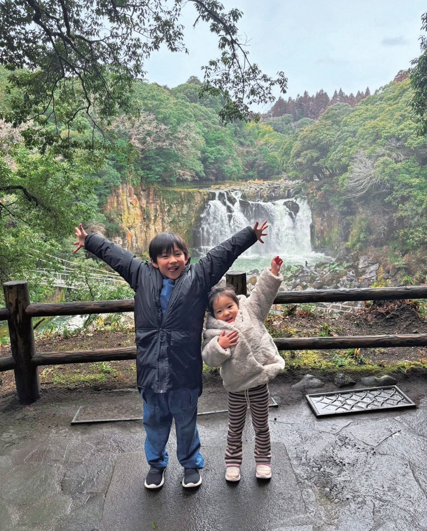 宮崎県都城市／関之尾滝