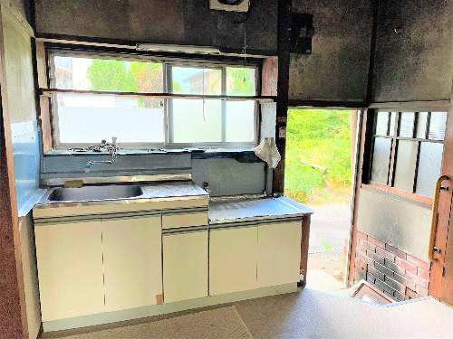 長野県駒ヶ根市の物件の台所