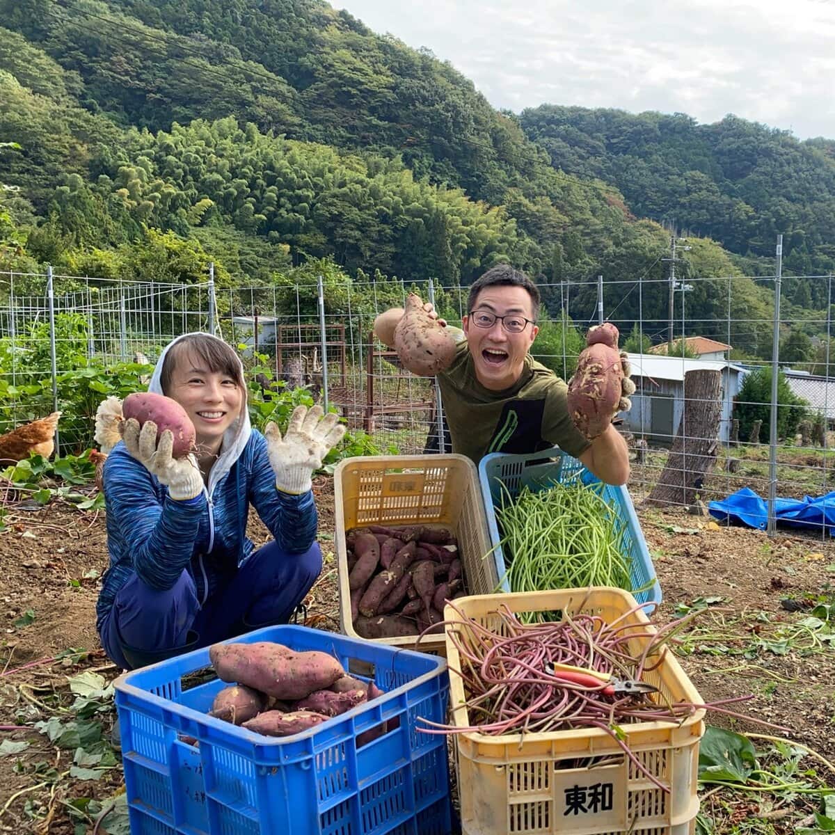 結婚をきっかけに、妻と「理想の人生ってなんだろう」って話すようになりまして。二人で“100歳までの人生の収支表”を作ったんです。そこで改めて、自分たちがどう生きたいかを真剣に考えたんですね。 行き着いたのが「一生、働きながら楽しく暮らしたい」という答えでした。