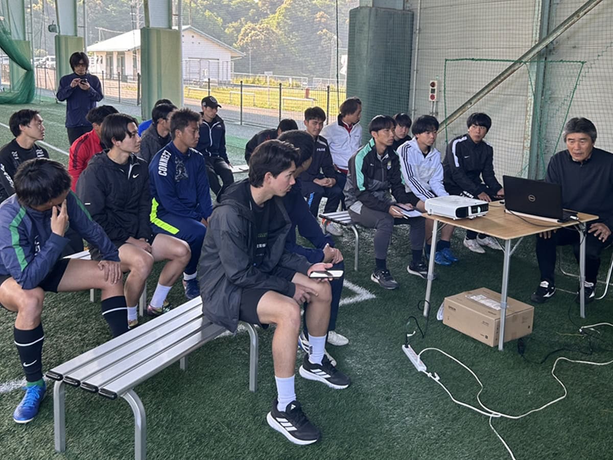 南紀オレンジサンライズFCのスローガンは「誰かのために」