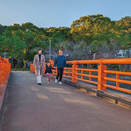和歌山市は歴史深いまちで、日本遺産に登録されている庭園や神社が身近にあり、家族でよく足を運ぶ