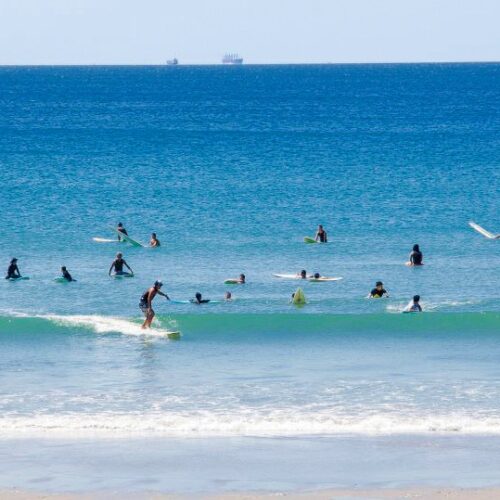 大阪から一番近いビーチとしても人気の「磯の浦海水浴場」／和歌山県和歌山市