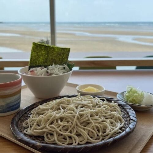大分県豊後高田市の特産「豊後高田そば」。