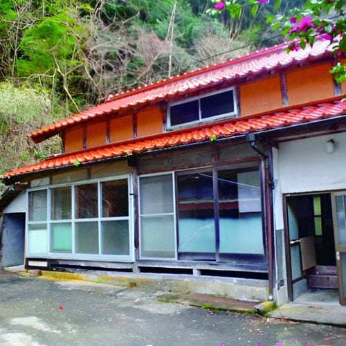 市街地に近い70万円の格安物件！田畑付きで新規就農も【島根県川本町】石見銀山の玄関口。利便性の高い子育てしやすいまち