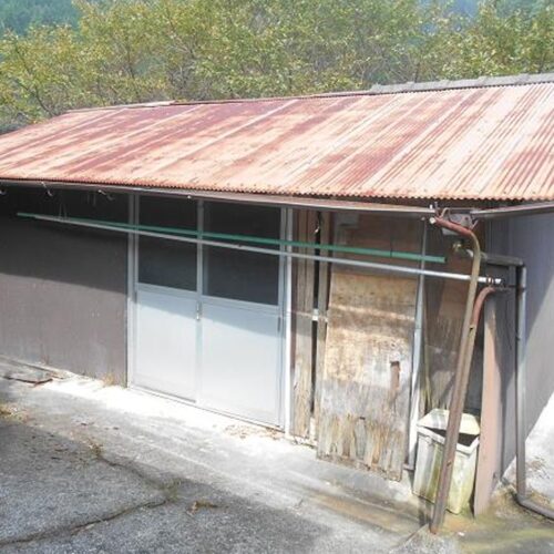 山口県周南市の物件の倉庫。使いやすそうなほどよい広さ。