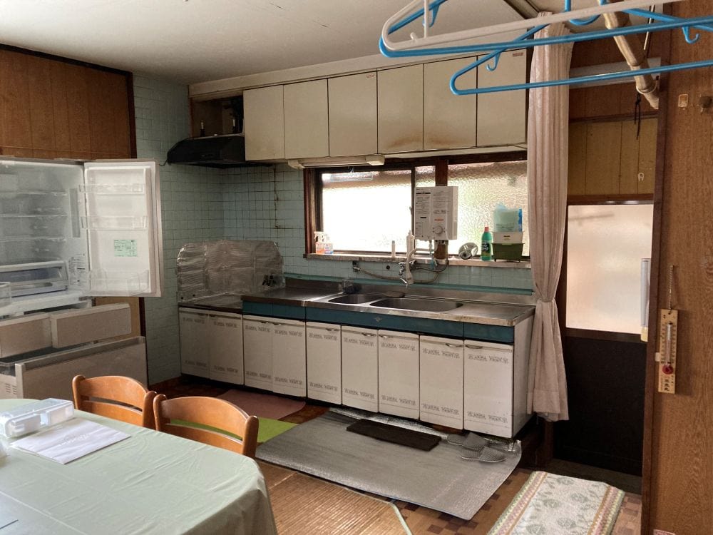 山口県萩市の物件のキッチン。広さ十分で使いやすそう。