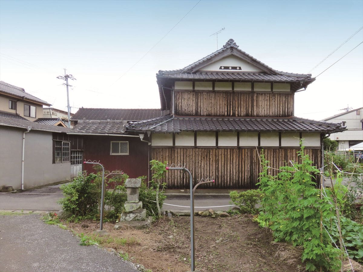 大分県豊後高田市の物件。重厚なたたずまいが魅力。