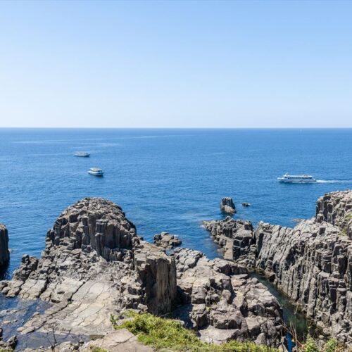 福井県坂井市の名所「東尋坊」