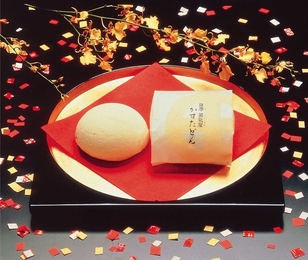 鹿児島県のご当地お菓子「かすたどん」。