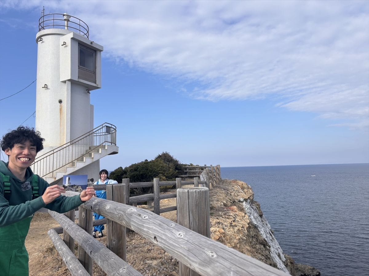 徳島県阿南市にある「蒲生田岬灯台」。