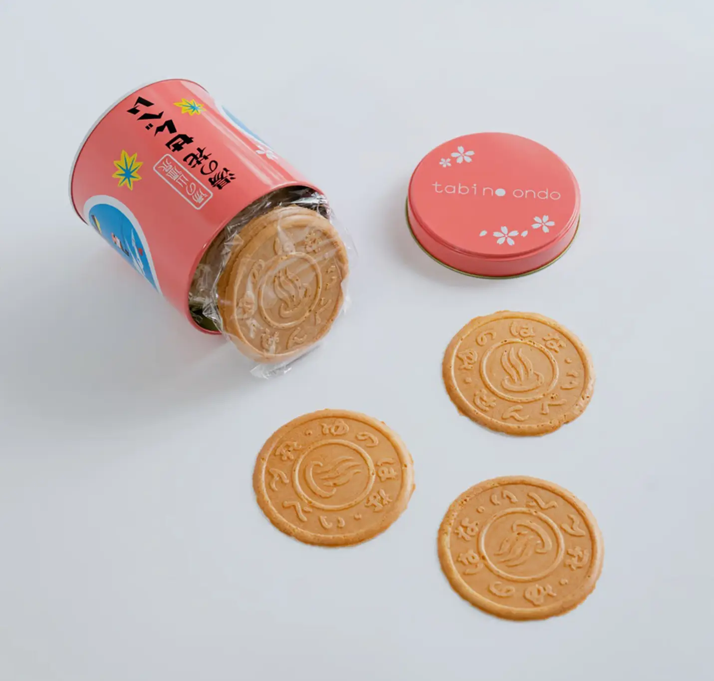 三重県のご当地お菓子「湯の花せんべい」。