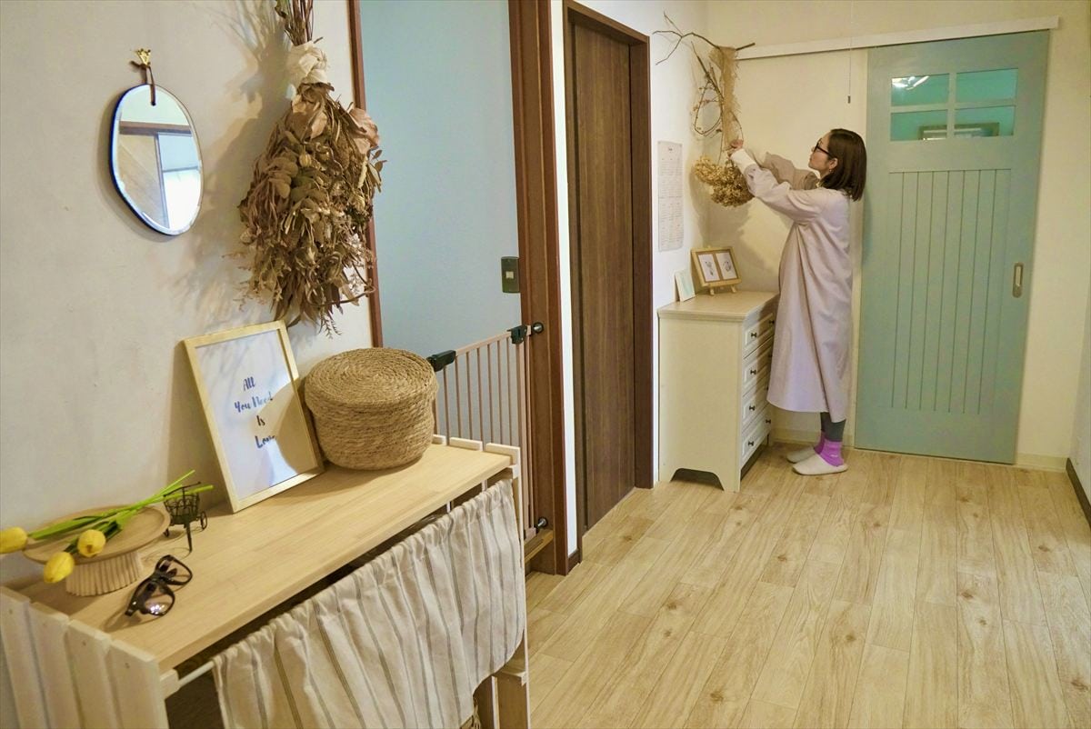キッチンはLDKに移動し、台所があった場所は広い廊下とトイレにafter