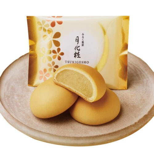 大阪府のご当地お菓子「月化粧」。