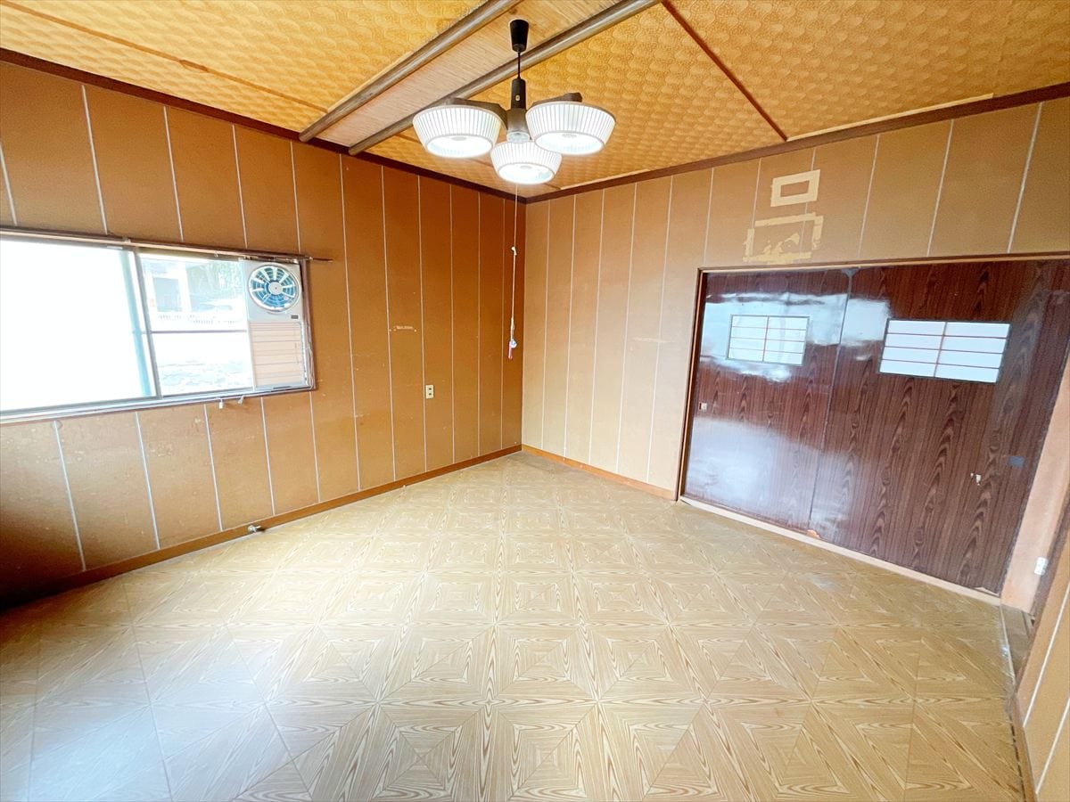 福井県坂井市の物件の洋室