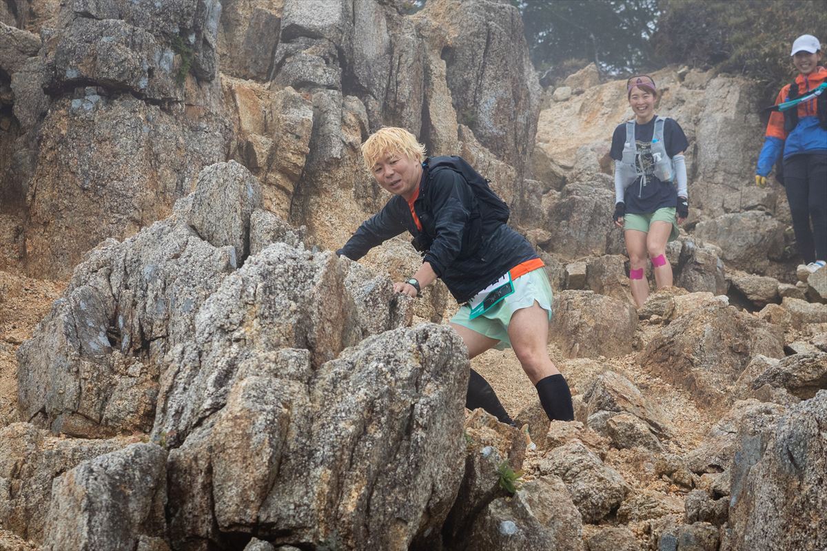 三重県菰野町で2025年にスタートしたトレイルランニング「Komono Four Peaks Trail」。