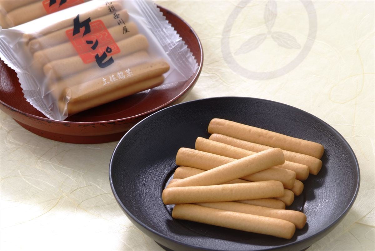 高知県のご当地お菓子「ケンピ」。