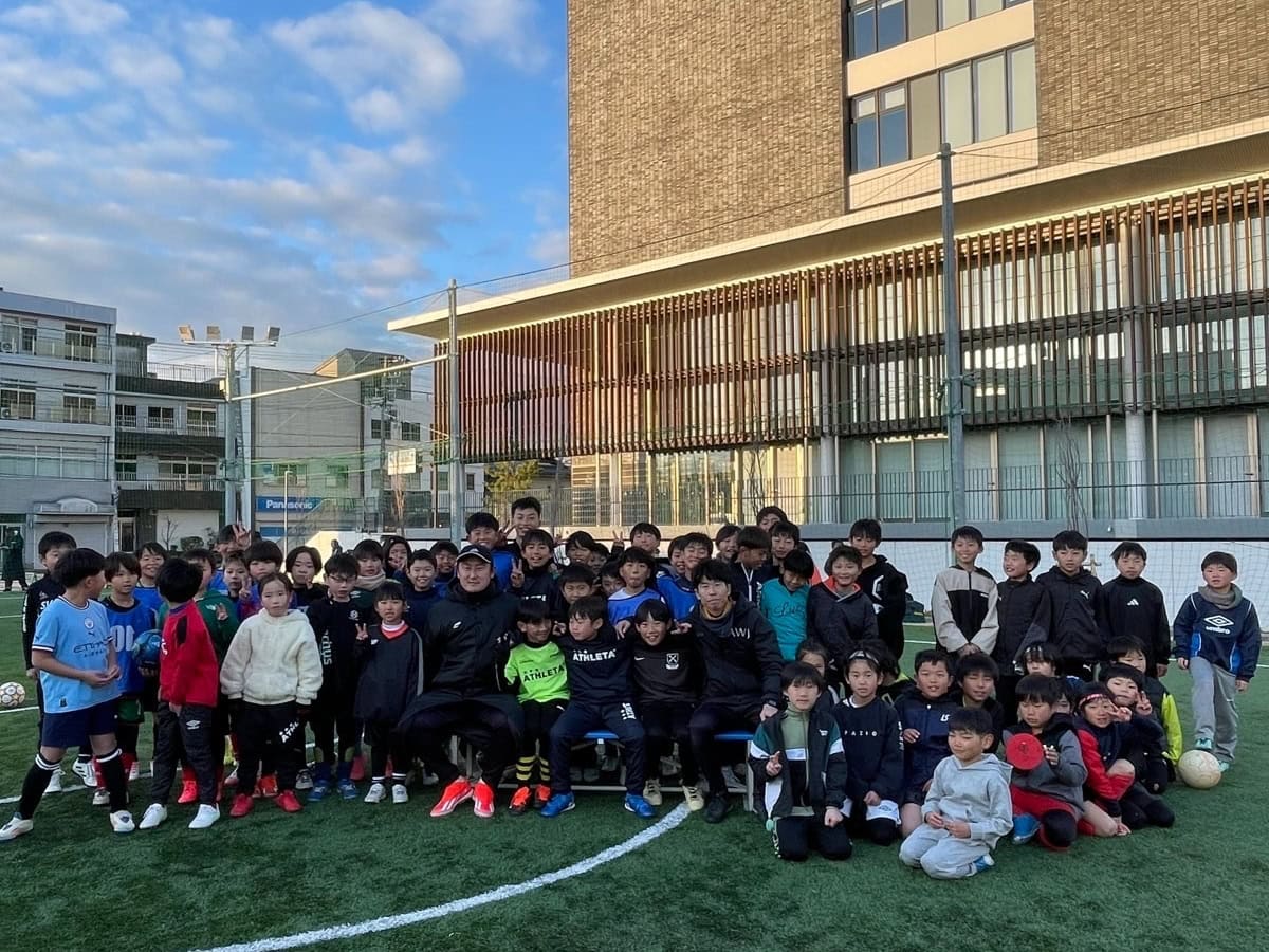 サッカー教室や学習塾などで、子どもたちの選択肢を広げる環境を作っている