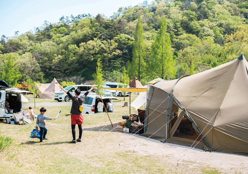 大自然のなかでのキャンプは、回を重ねるごとに息子さんの成長を実感するそう