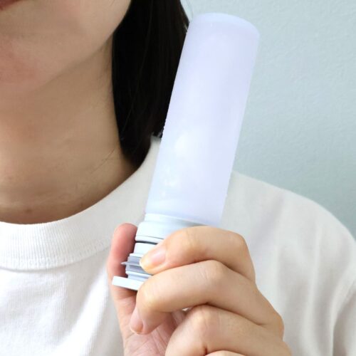 「ピーコック ミニアイスパック ポケット」はミニサイズではありますが、冷たさは十分に持続してくれます。荷物は増やしたくない方・外出時間が8時間以内程度の方におすすめです。