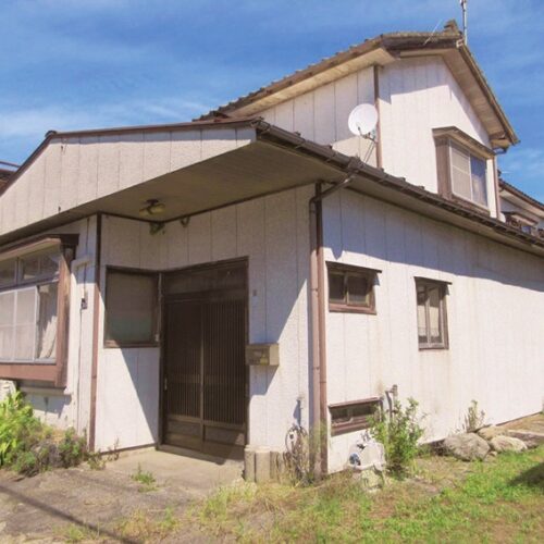 新潟県糸魚川市の物件の外観