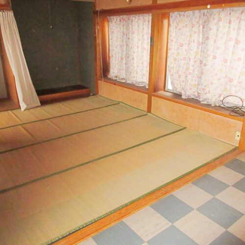 新潟県糸魚川市の物件の2階部屋