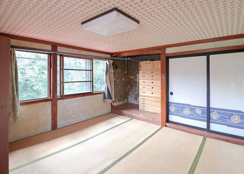 山形県大江町の物件の和室。この物件には4部屋の和と1部屋の洋室があります