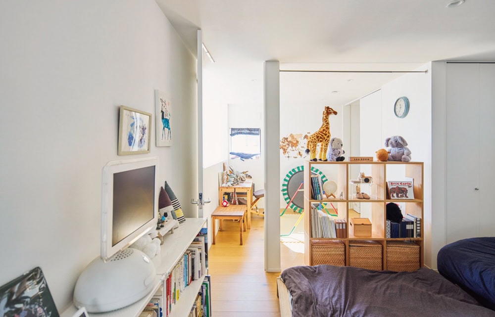 2階の様子。手前が主寝室、奥が子ども部屋／無印良品の家・MUJI HOUSE