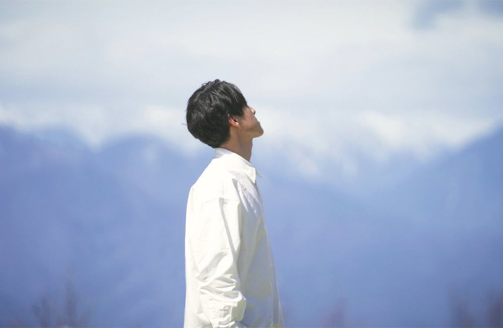 神奈川県から長野県の山間の村へ移住した／「KUMALOG生活の山小屋（KUMAさん）