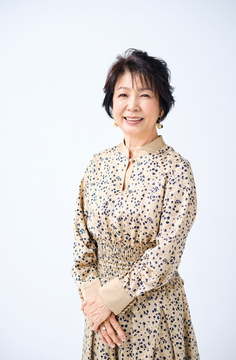 田舎暮らしの本のインタビューを受ける市毛良枝さん