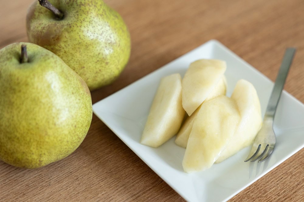 華やかで濃厚な香りと、とろけるような舌触りが人気のラ・フランス。ほかにも、オーロラやマルゲリット・マリーラなどの品種を生産している／山形県天童市