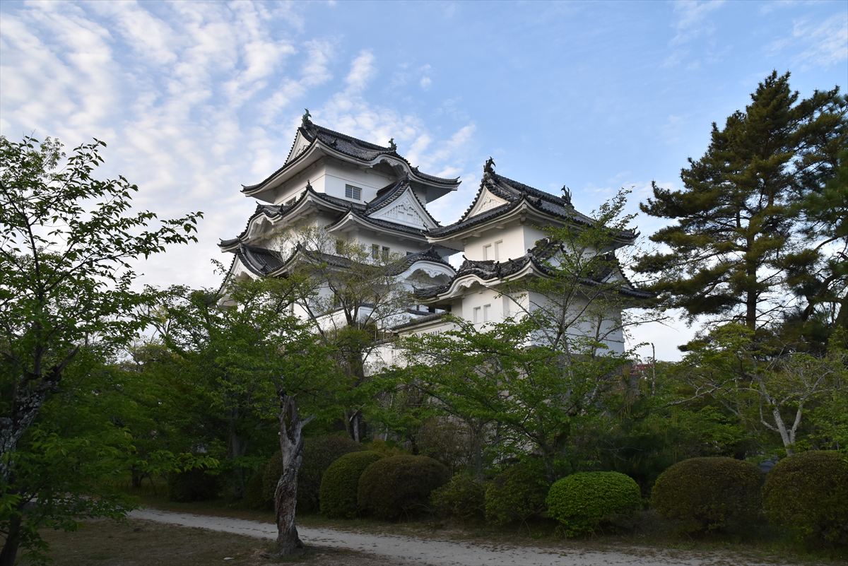 三重県伊賀市の伊賀上野城。