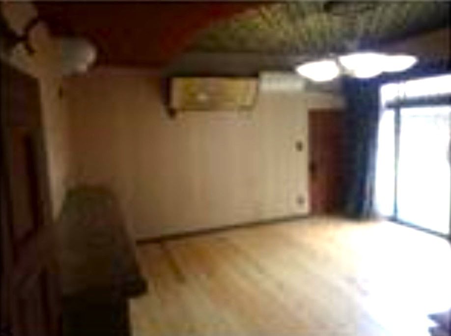 長崎県南島原市の古民家物件の洋室。