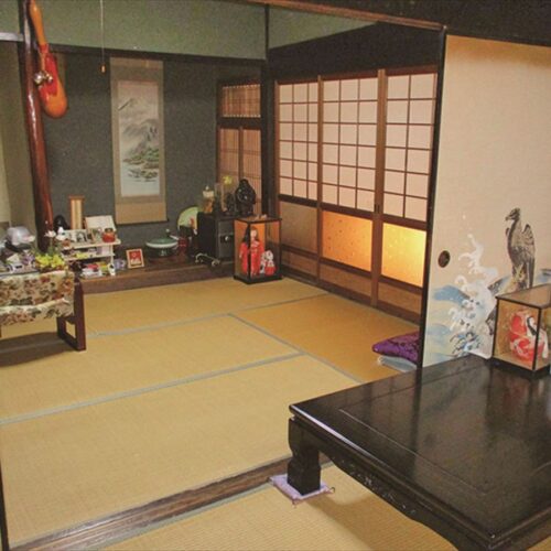 兵庫県佐用町の古民家物件の和室。