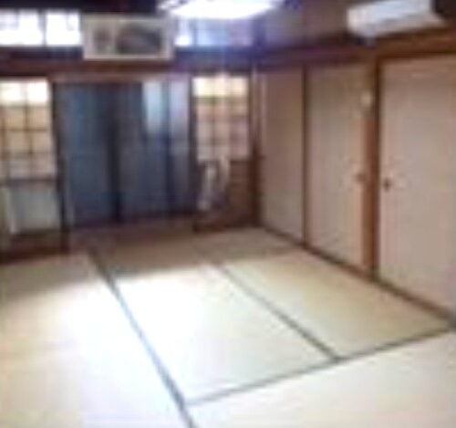 長崎県南島原市の古民家物件の和室。