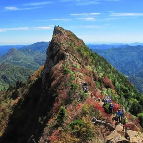 愛媛県西条市。石鎚山は西日本で一番高い山。