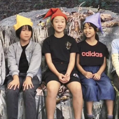 自ら脚本を書き、撮影・編集・衣装まで役割を分担し、森の大切さをテーマにした映画をつくり上げた。