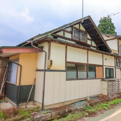 山形県大江町の物件の外観
