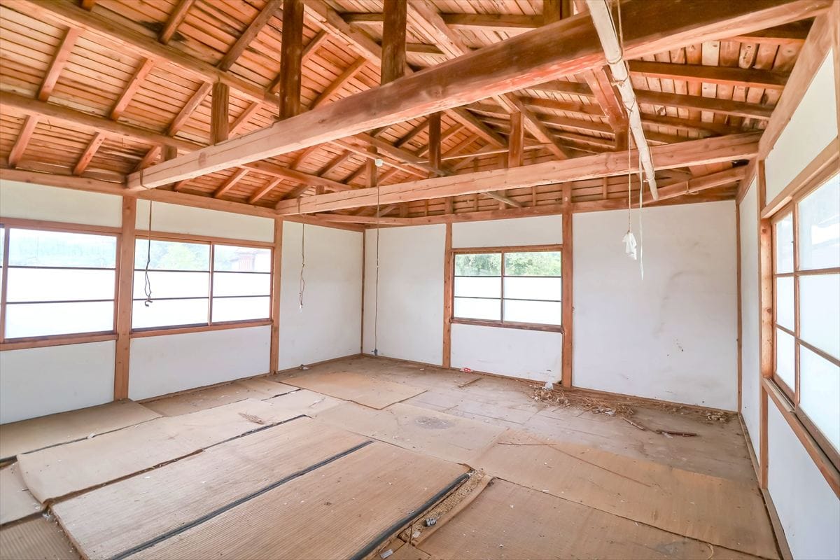 山形県大江町の物件の2階広間