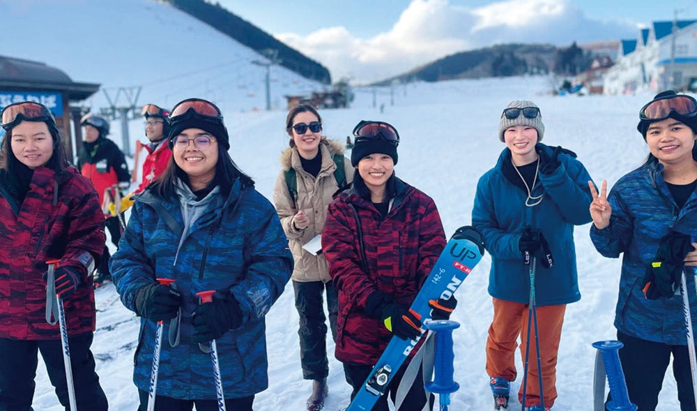 /日高地区には神鍋高原があり、スキー場で移住者交流会も行われた(兵庫県豊岡市)