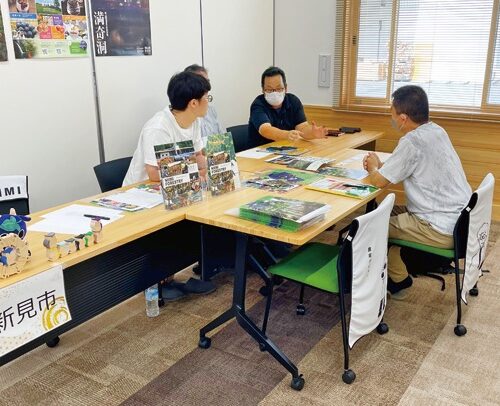 岡山県内で年2回行われている「晴れの国おかやま林業就業ガイダンス」でも、新見市はブースを出展している(岡山県新見市)