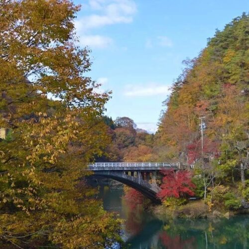 長野県長野市の久米路峡